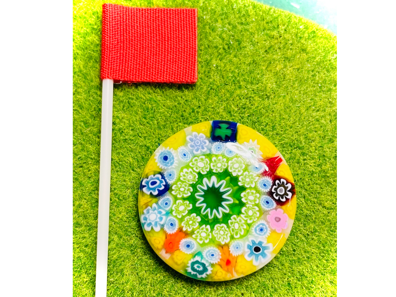 �u�₩�ȐF�̃~���t�B�I����u���ďĂ������B