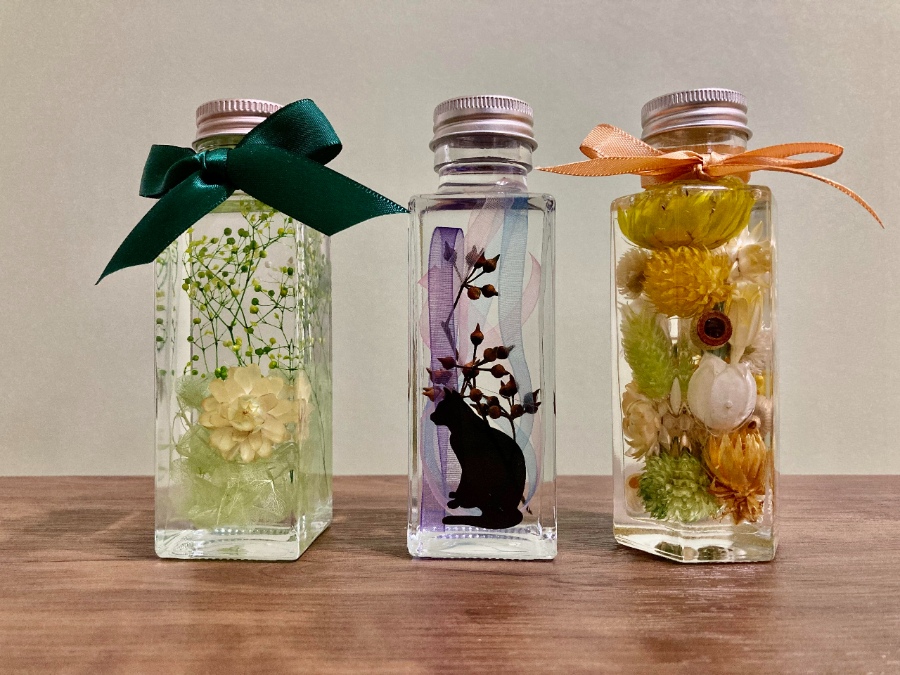 ◇ハーバリウム180 カラフルパンジーの春bottle *.:。✿*゜