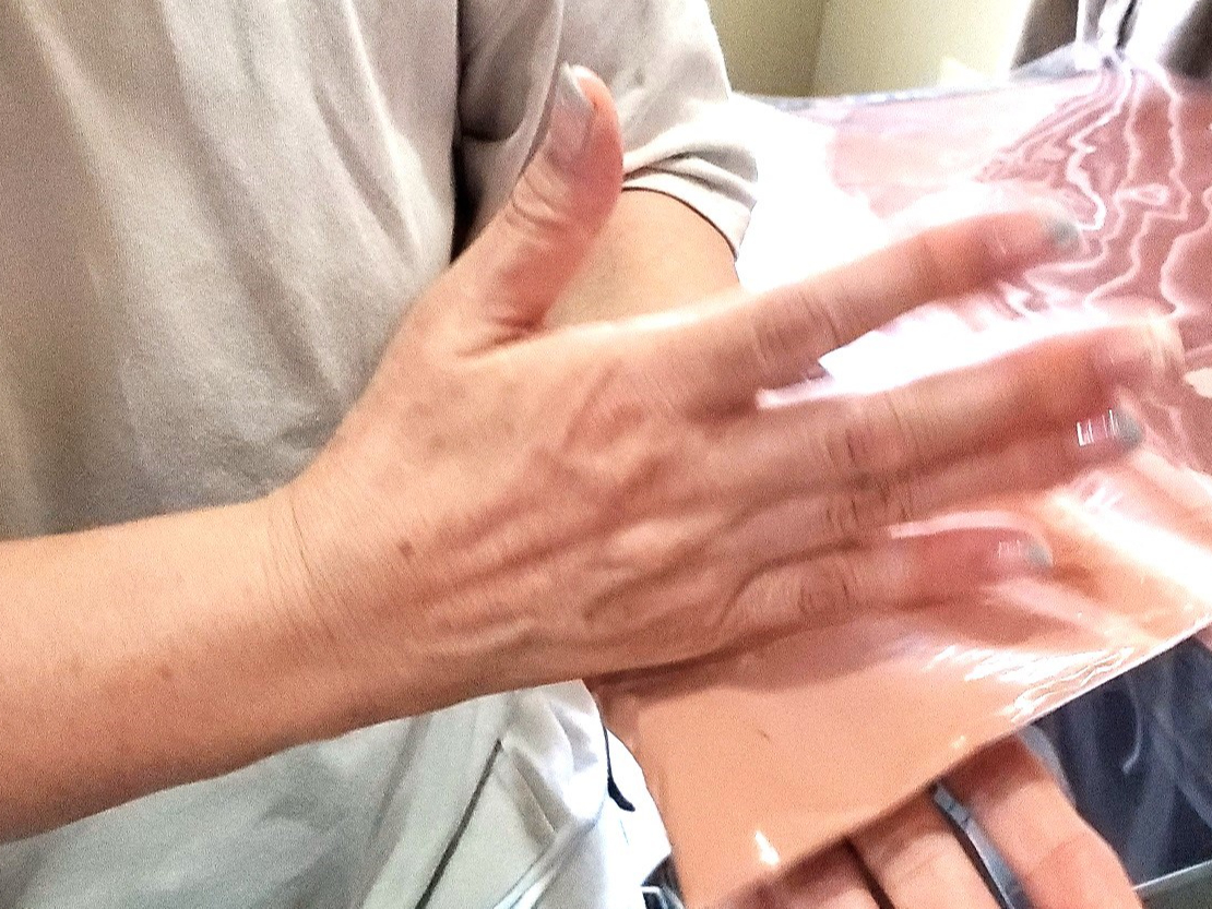 ƐFƓ܂邽߂ɝݍ݂܂B