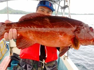 アカジン釣れました!