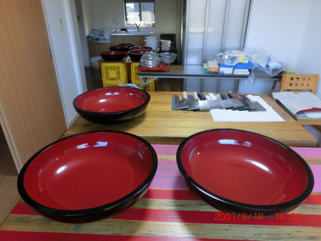 1名様から20名様迄 同じ時間帯は1グループのみ蕎麦セットは10セット用意しています。