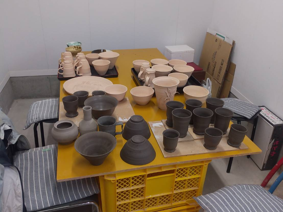 絵付け体験も実施しています