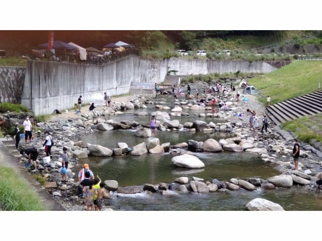 川遊びもお楽しみください♪