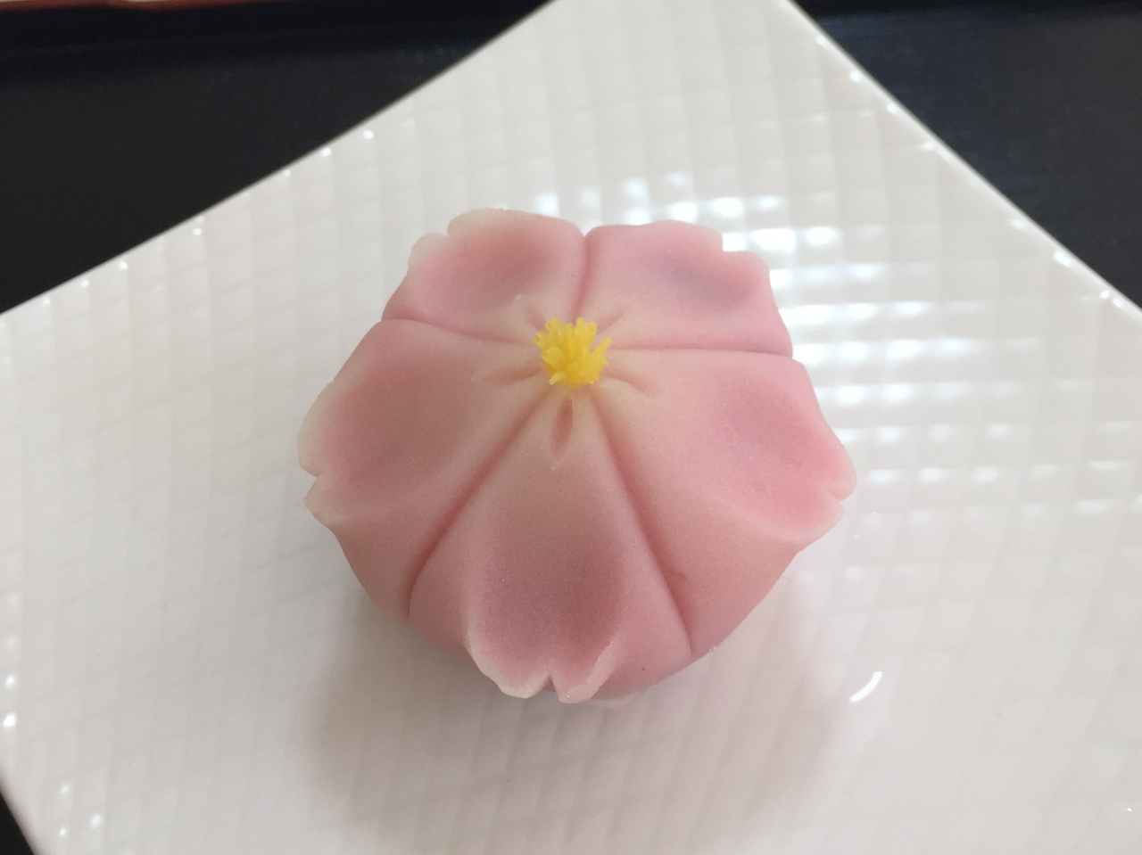 春は桜の練り切り