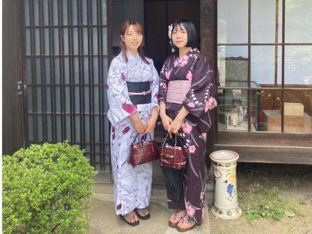 大正ロマン館門前です。