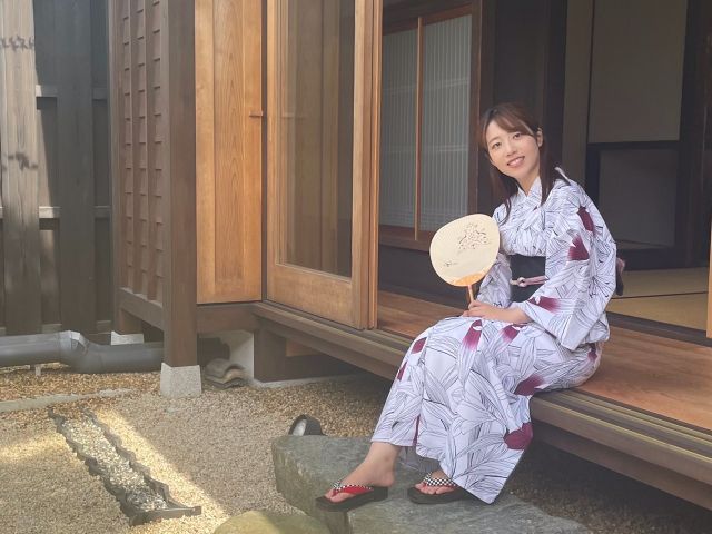 矢掛問屋センター縁側です。