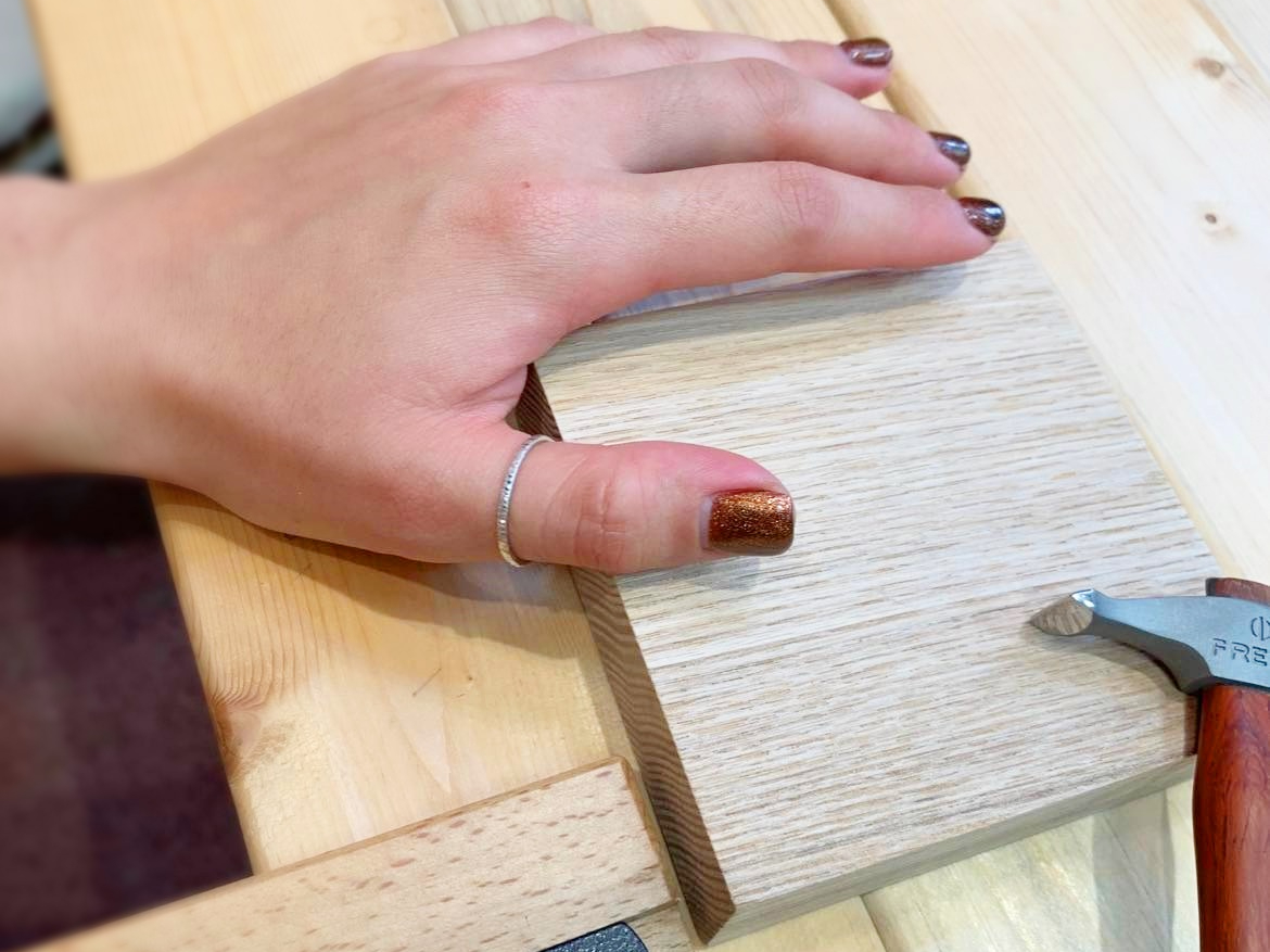 「夢を叶えたい!」と願望をお持ちのお客様。古代ローマ時代の言い伝えで、サム(親指)リングを着けると望みが叶うと言われています♪