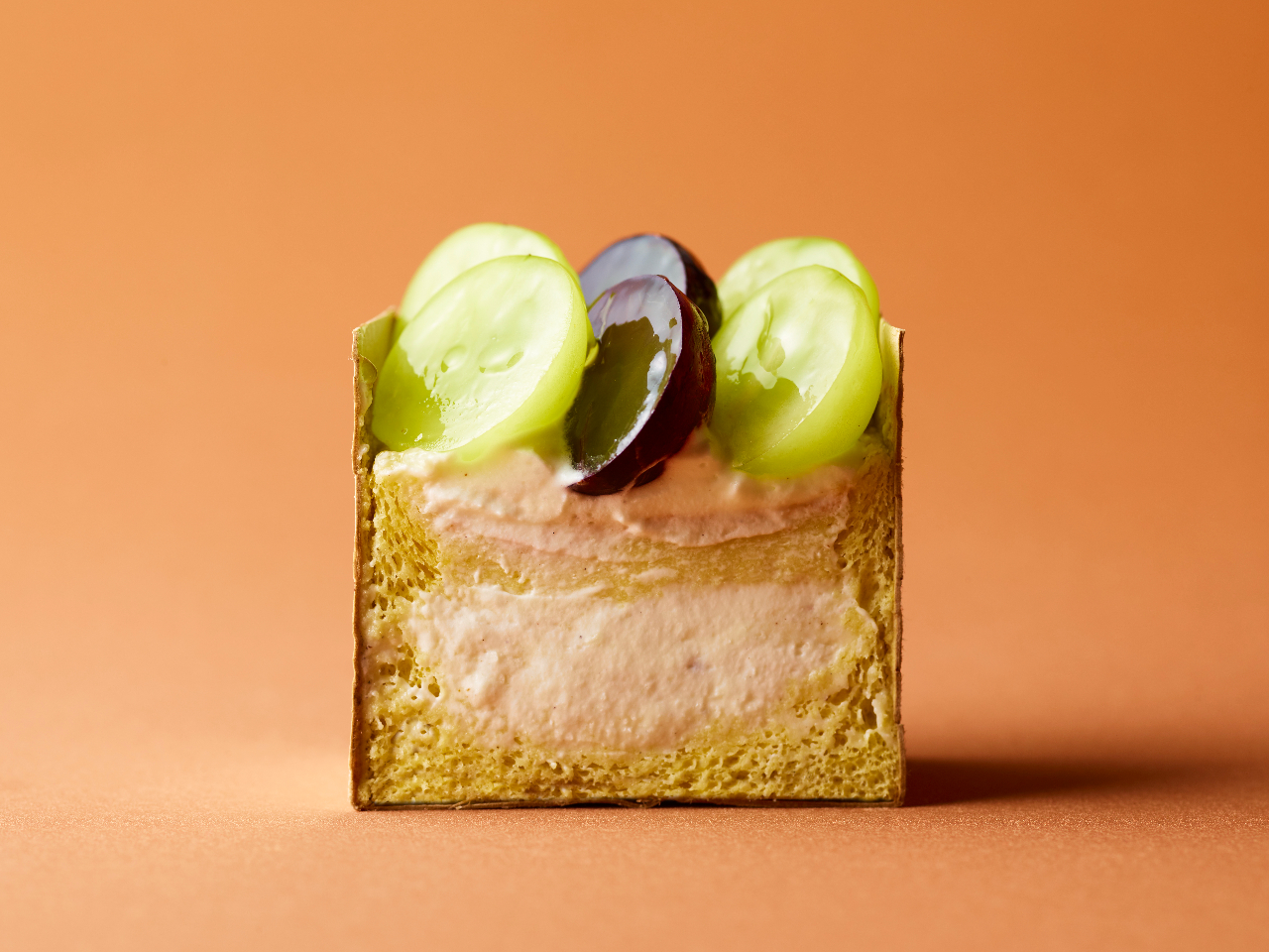 ジュエルシフォン・ブドウ♪