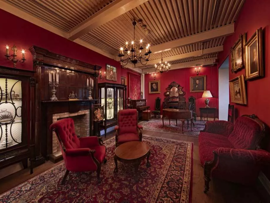 4階ヴィクトリアンルーム