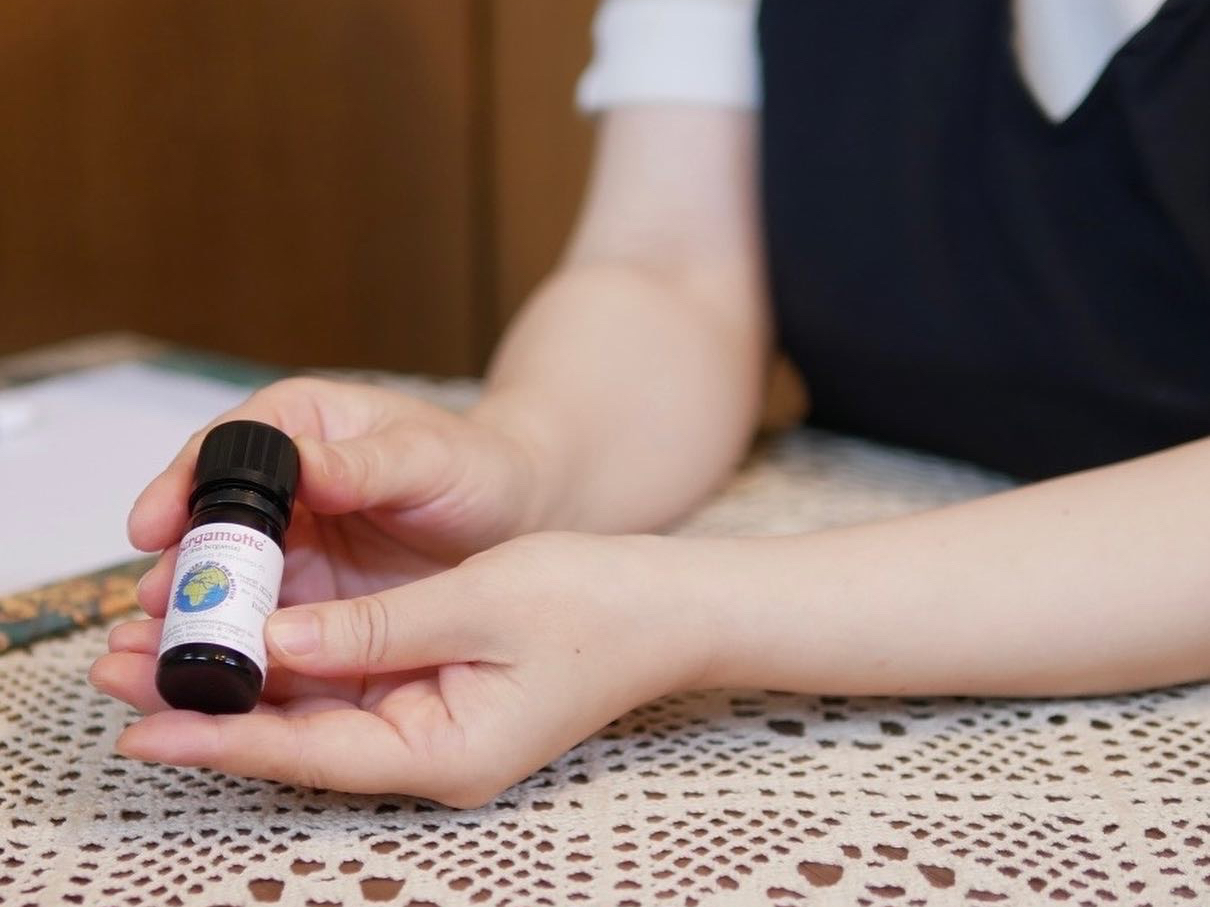 X^btȂɂXX̍F̃AhoCX܂