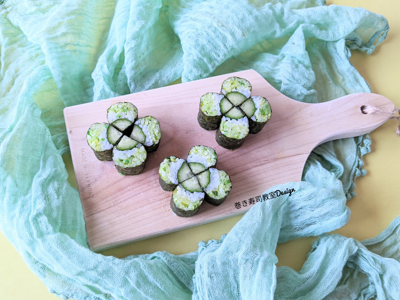 �l�t�̃N���[�o�[���`����