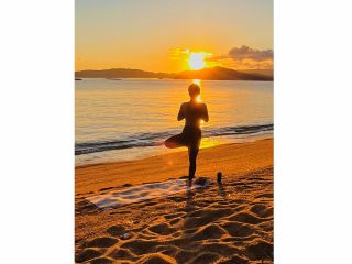 朝日を浴びれる最高のビーチでプチリトリート体験を