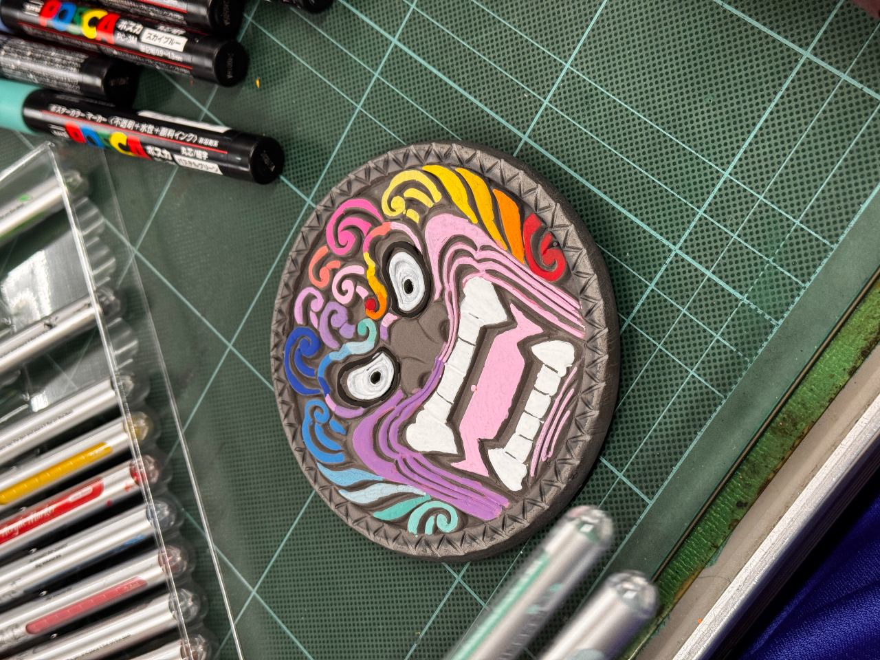 Ԃ̂ԂFƂ͈ăJtŌӂioオ܂B