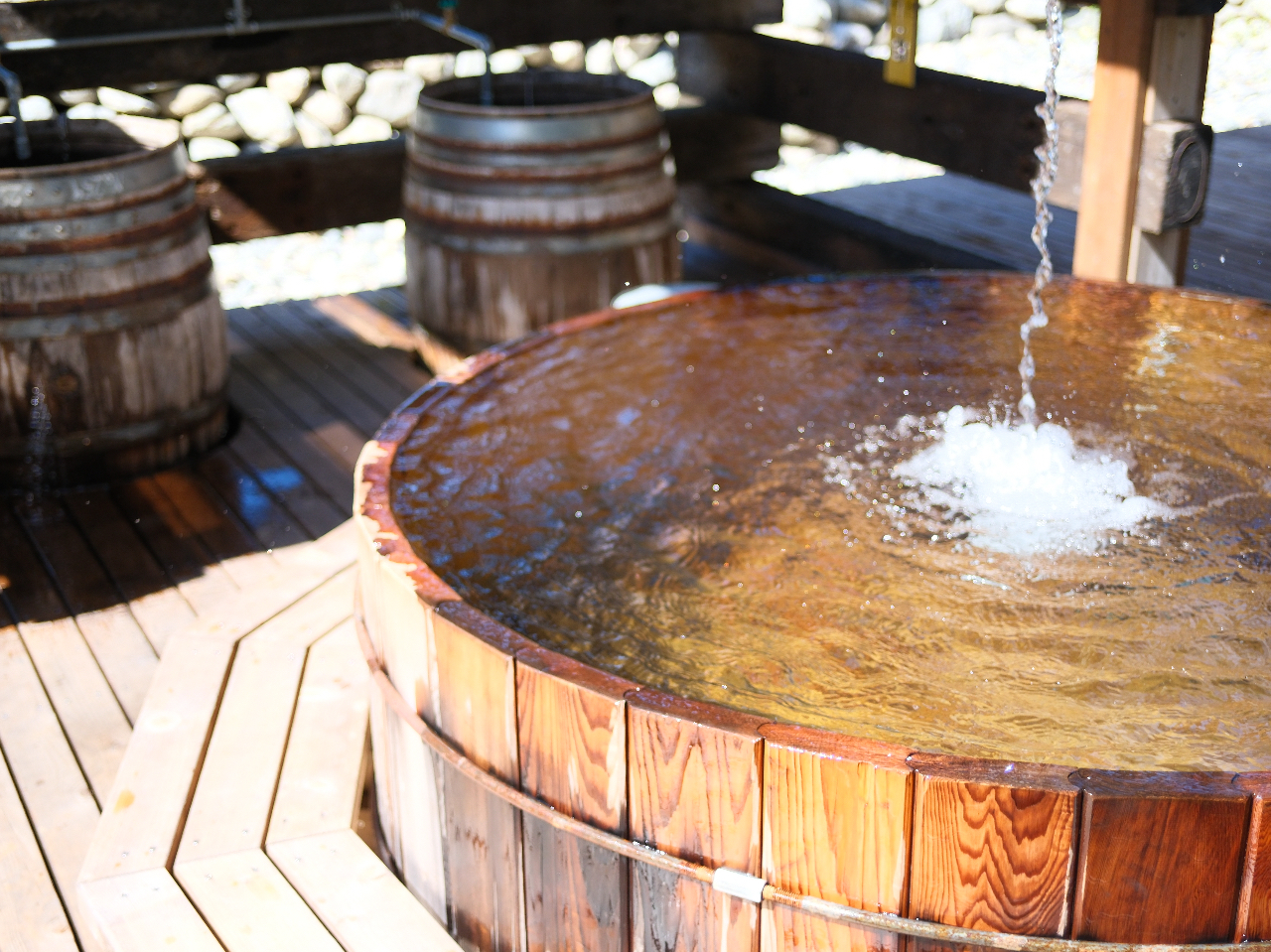 �V�R���̐����C�B�֌�����o�鐅�͈��p�\�ł��A���Ј���ł݂Ă��������B