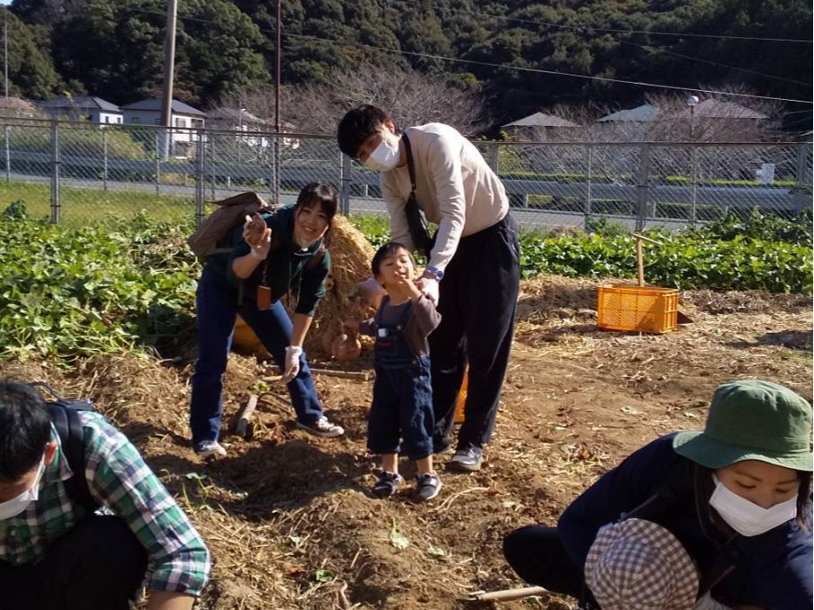 �Ƒ��Ŋy���߂܂���