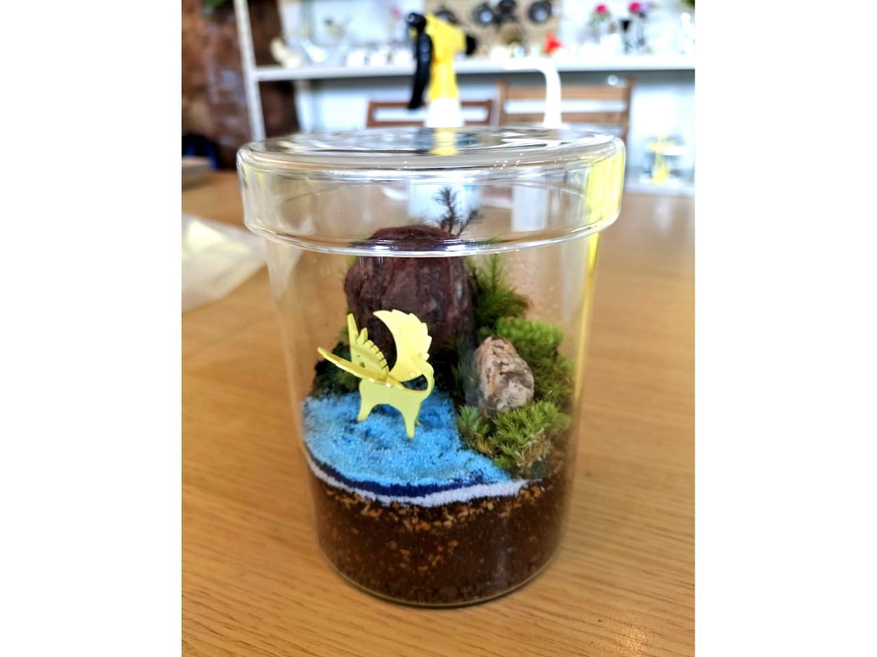 \ʂɃJ[Th~Č΂\Ă܂ByKTX~Ă܂B