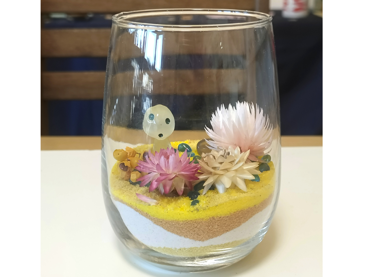 ������͊�����i�̈��ł��B �J���[�T���h�ő�n������A �d���̃t�B�M���A��Ԃ͂��D�݂őI��Ŕz�u�ł��܂��B �g�ݍ��킹����ŁA�܂������Ⴄ�\��̐��E�ł��B