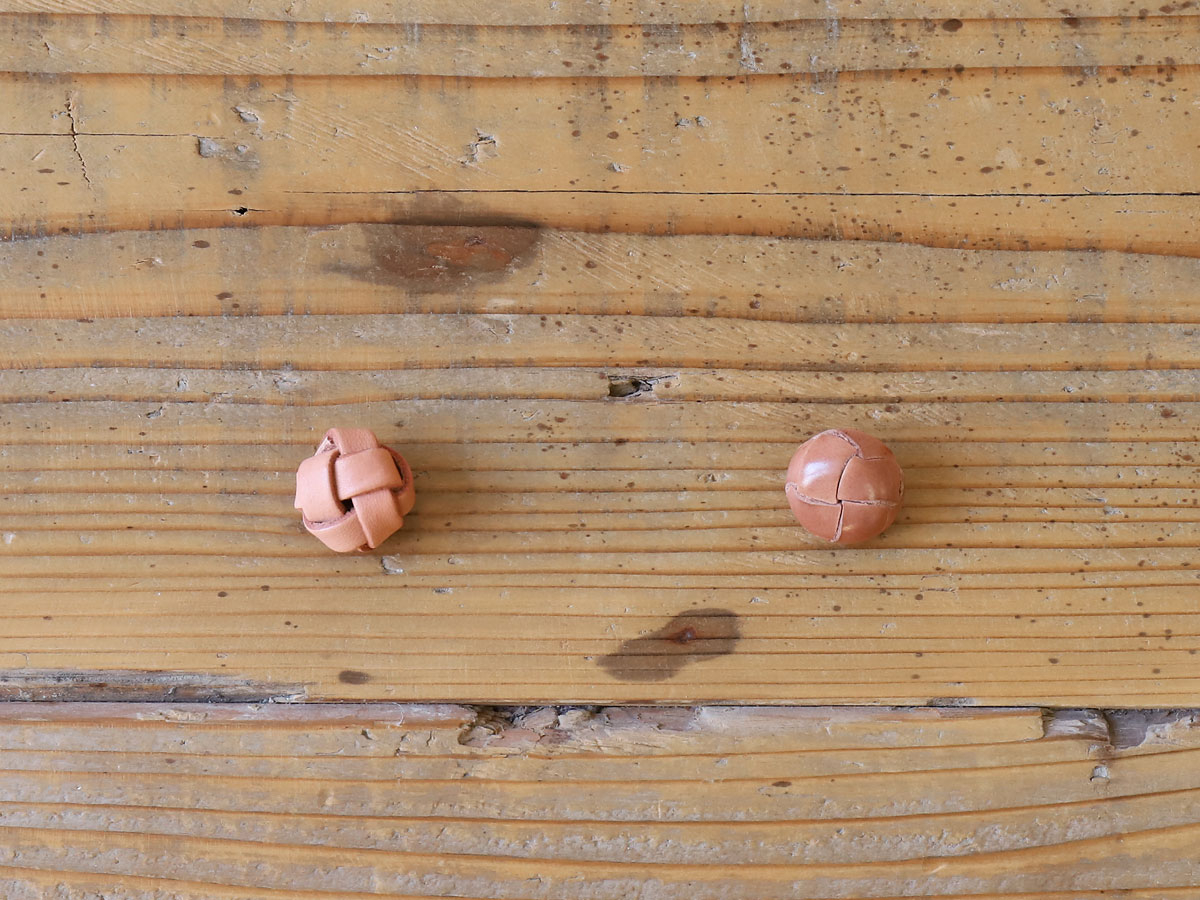 ҂݂{^ijvXƃcoĂČ`肵܂iEjB