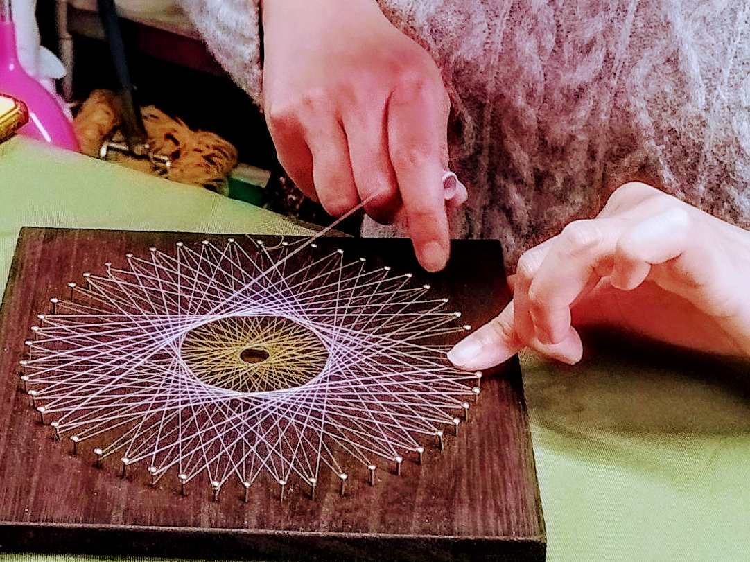 ファミリー・カップル・女性に人気【糸かけ曼荼羅基本アート体験100分コース】15...