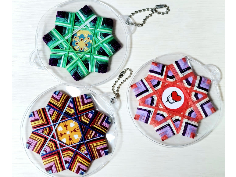 子供・家族に人気・注目される 糸掛け曼荼羅木製+糸掛けコースターかおしゃれなオリ...