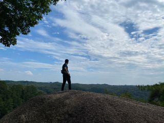 鬼岩公園内蓮華岩からの展望