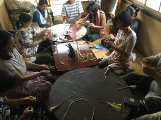 あなただけのオリジナルストラップを作成しましょう