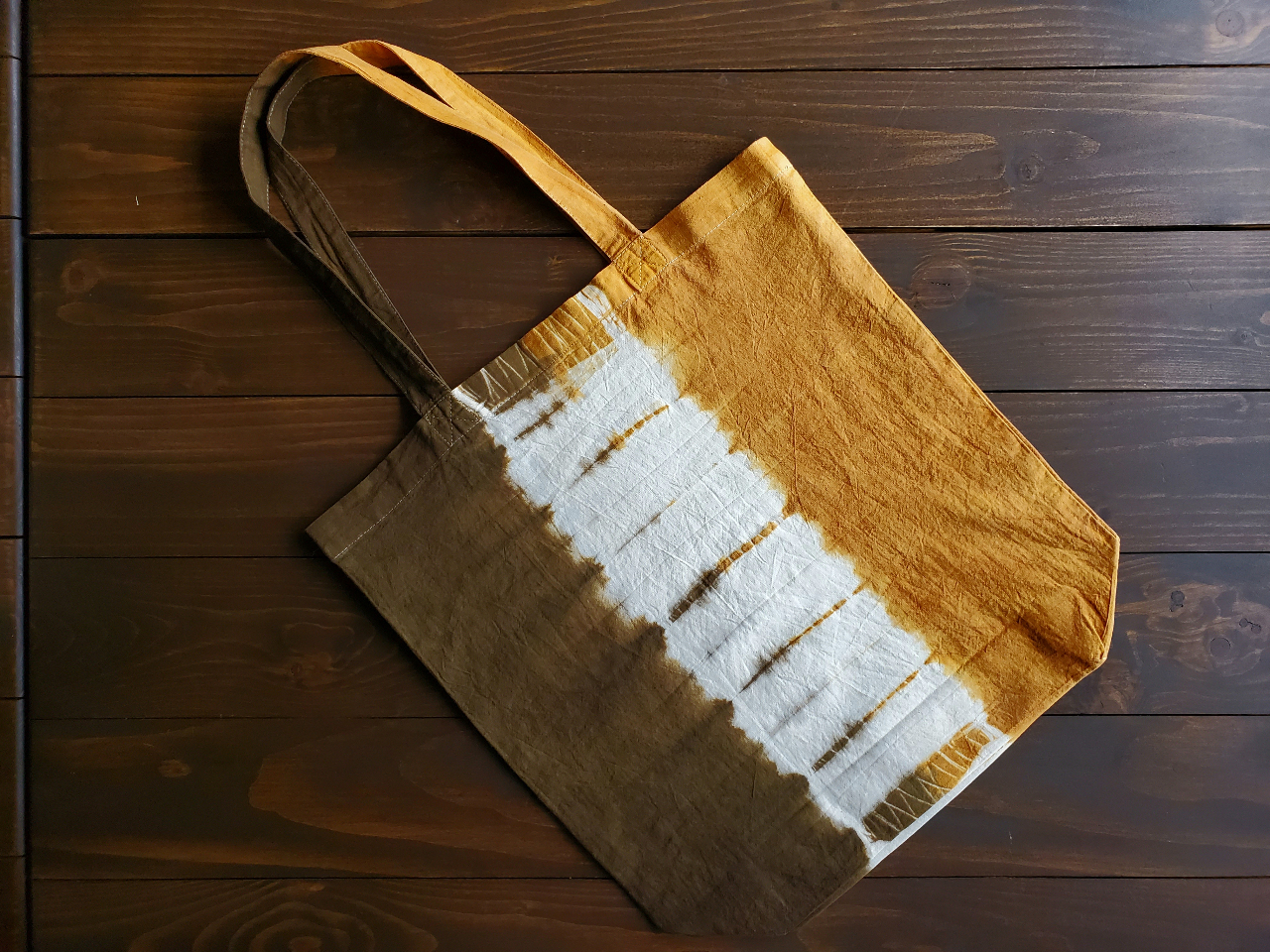 IŐ߂QF߂̃GRobOB}`蕁igɂd󂵂܂fUC͎Rł