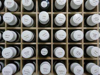 当プランでは約20種類の精油の中からお選びいただけます♪ お店にはほかにも準備しておりますのでご希望の方はお尋ねください!