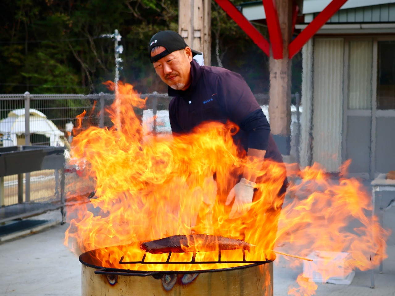 {̃uhtƎJāAmłɍɏĂグ܂iʐ^̓C[WjB