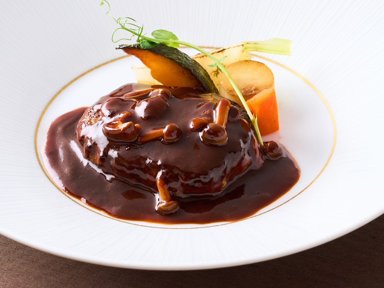 yIׂ郁C3000~R[Xzߍ]no[O@f~OX\[Xb{vł͒ʏ3000~̂ƂA2800~ł񋟂Ă܂B