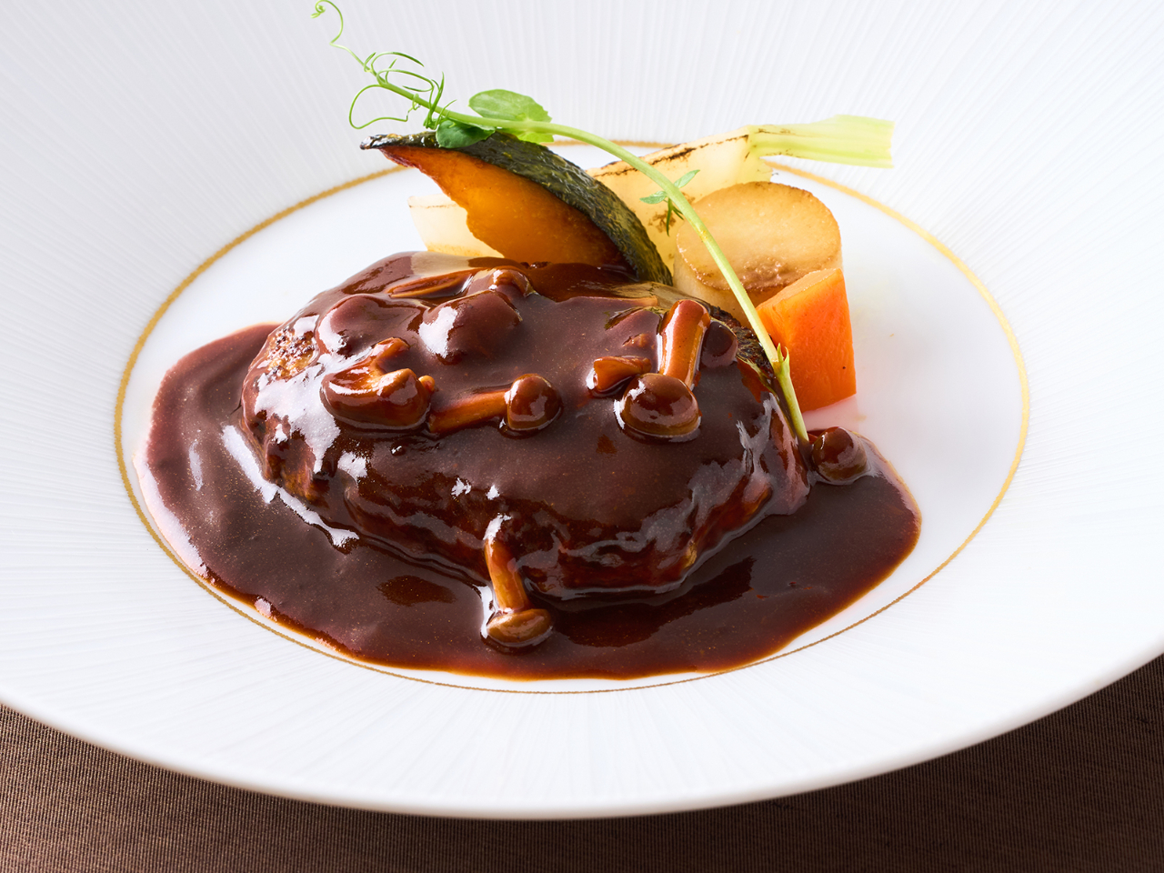 yIׂ郁C3000~R[Xzߍ]no[O@f~OX\[Xb{vł͒ʏ3000~̂ƂA2800~ł񋟂Ă܂B