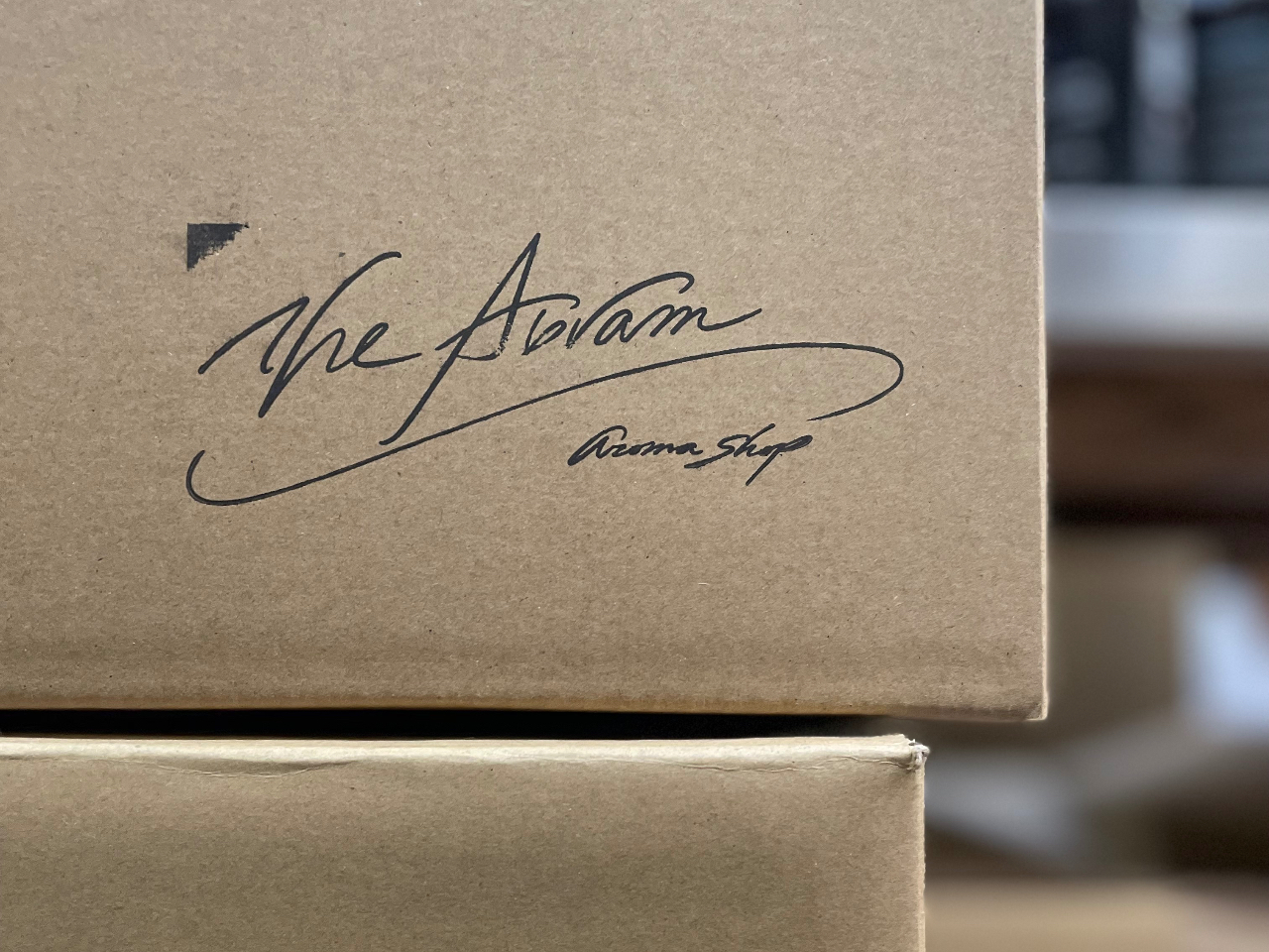 香りの工場では毎日全国各地へ香りをお届けしております