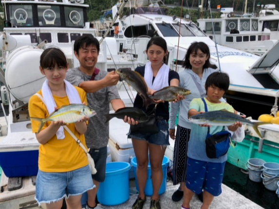 �@�@�@�@�@�@�@�@�@�@�@�@�@���ǂ����Ƒ��őD�ނ�̌��I�I