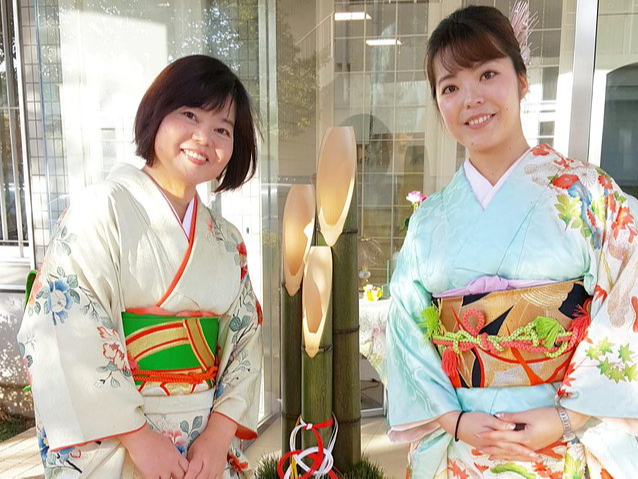 【宇都宮・着物着付け体験】歴史ある宇都宮の街を華やかな着物を着て散策♪ガイドスタ...