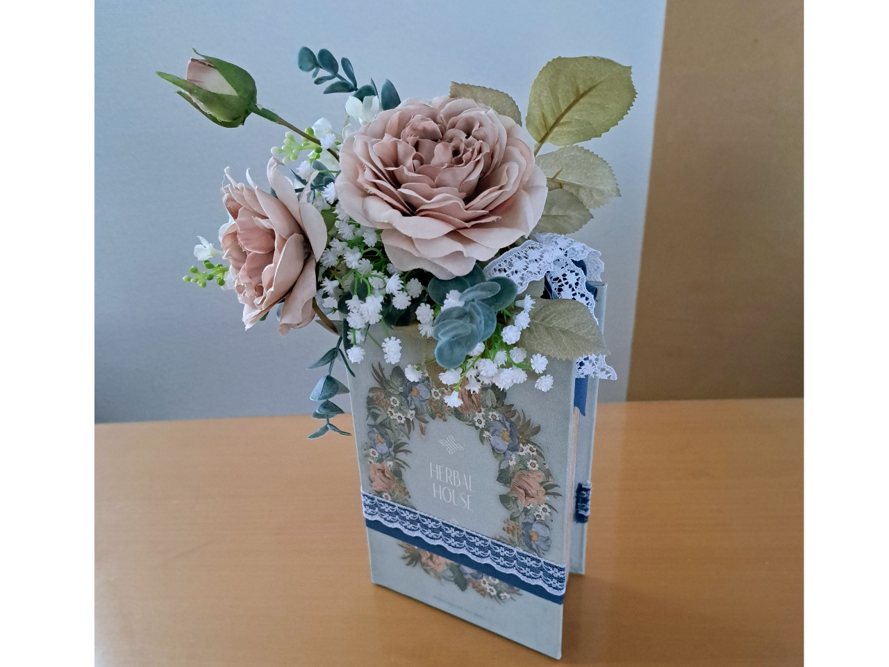 yBookBoxAWzA[eBtBVt[gpA[Xƃ{BookBoxɕtăIVo܂BTTOO~iōj