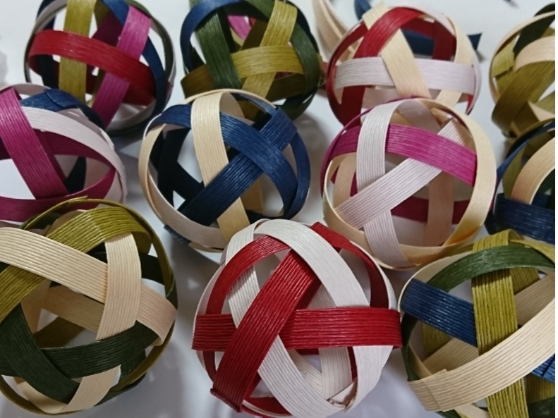 Ntgoh̒a15p̋̂̃JSB̃JŚAOɍ̂gp܂BF͉ނ܂BɂȂ肨IщB