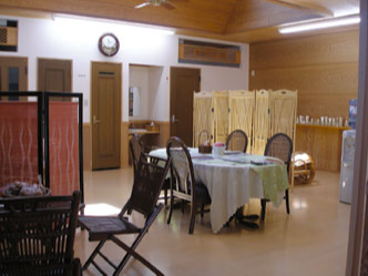 ւƍLr[܂Bœ̐Aɋx񂾂肵܂B