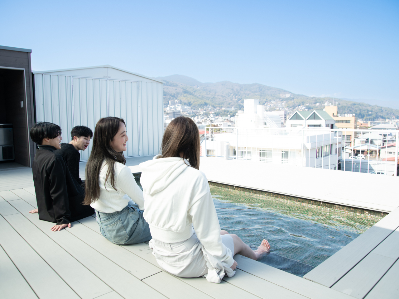 伊東オレンジビーチから徒歩5分!完全予約制の足湯付き屋上BBQ♪<ファミリーやグ...