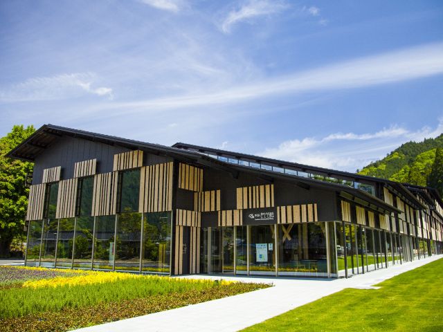 雲の上の図書館