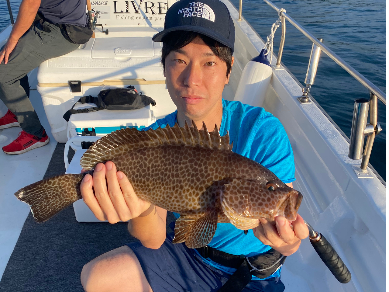 こちらはオオモンハタ、大変美味しい魚です。時間が全然足りなーいお客様には延長戦も対応させて頂きます。