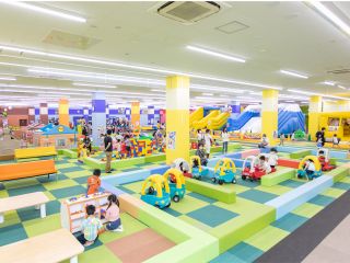 国内最大級の室内遊園地で遊ぼう!