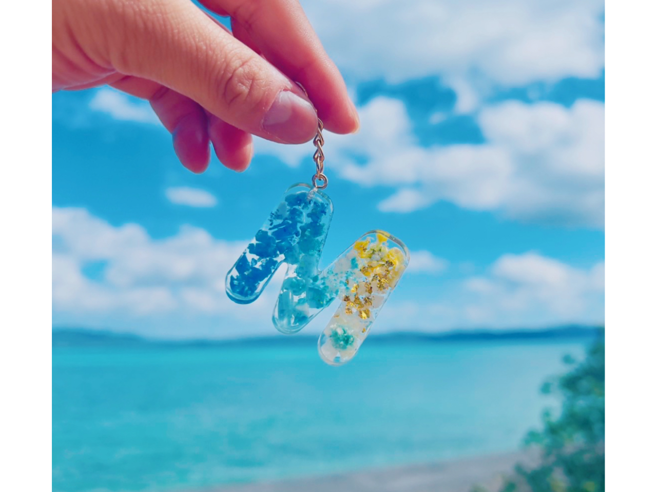 ゆゆぽぽ 海のイニシャルキーホルダー 海色イニシャルキーホルダー | Sea Dream