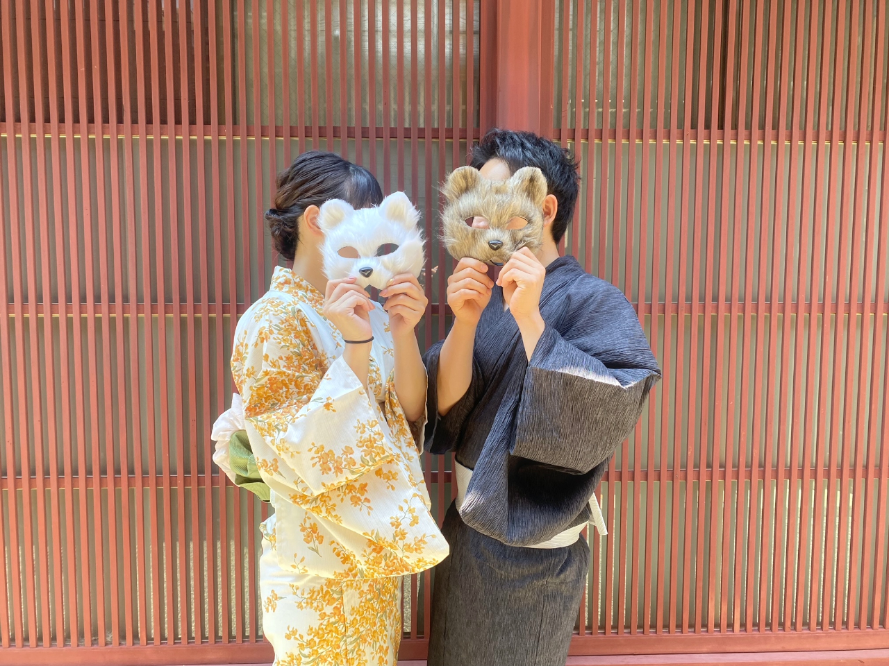 きつねのお面をご希望の方は無料でレンタルしております