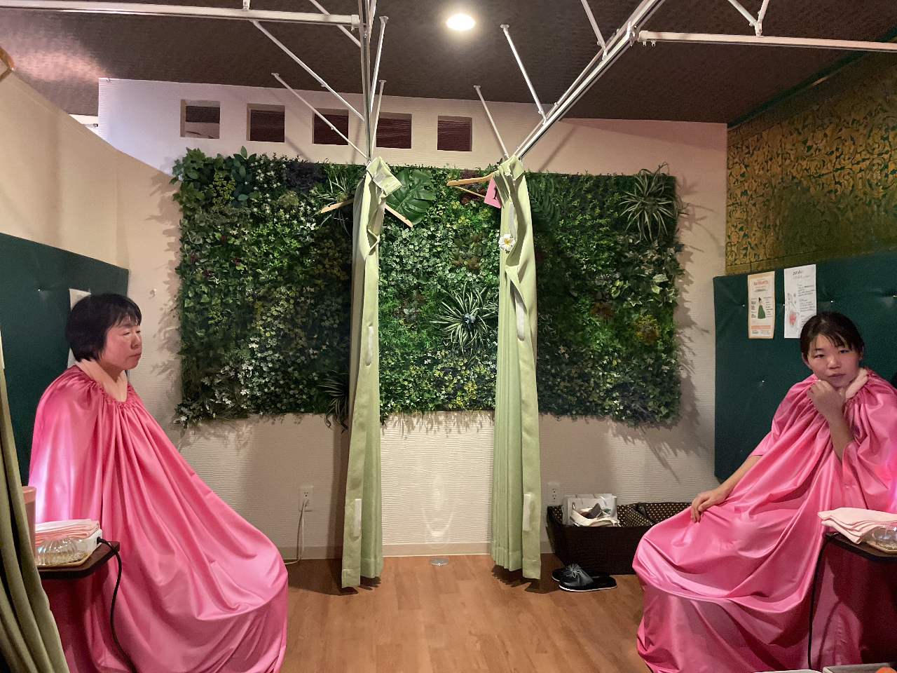 ペア歓迎!カップル・友人・親子で♪4人同時まで入る事が可能です。