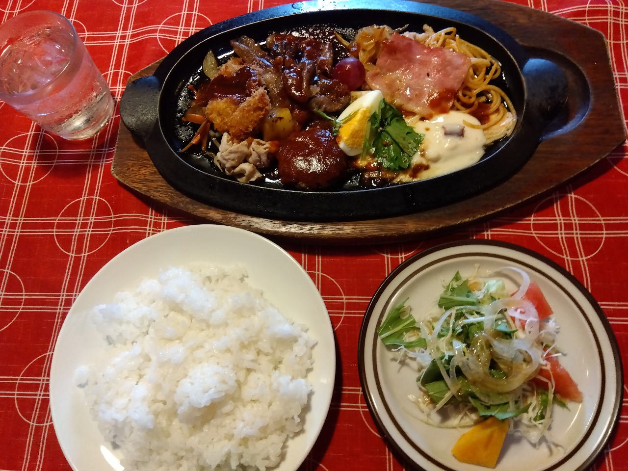 ̒}㕽삪nX̒̃XgŁAlC̃`肭났