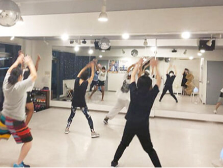 Fs{@ľN̑NX40`80܂ŁBȂɍXgb`E̊g[jO܂BȒPUt̃_XĂ݂܂傤