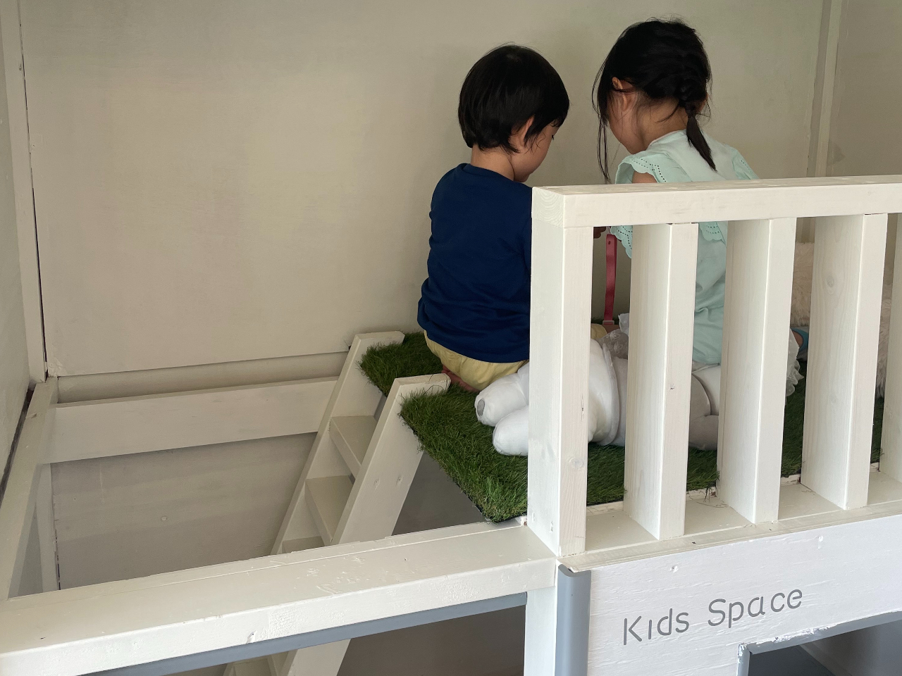 ���q�l�A��ł����S�I�L�b�Y�X�y�[�X����܂��B