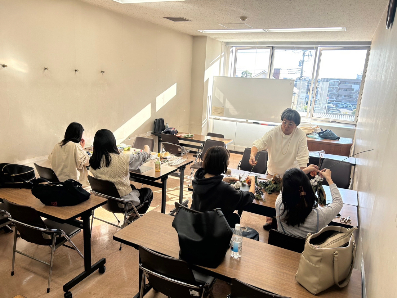 qwÓu犙qvł̑̌iłBzޖ邢Xy[XBqw炷AANZXǂł