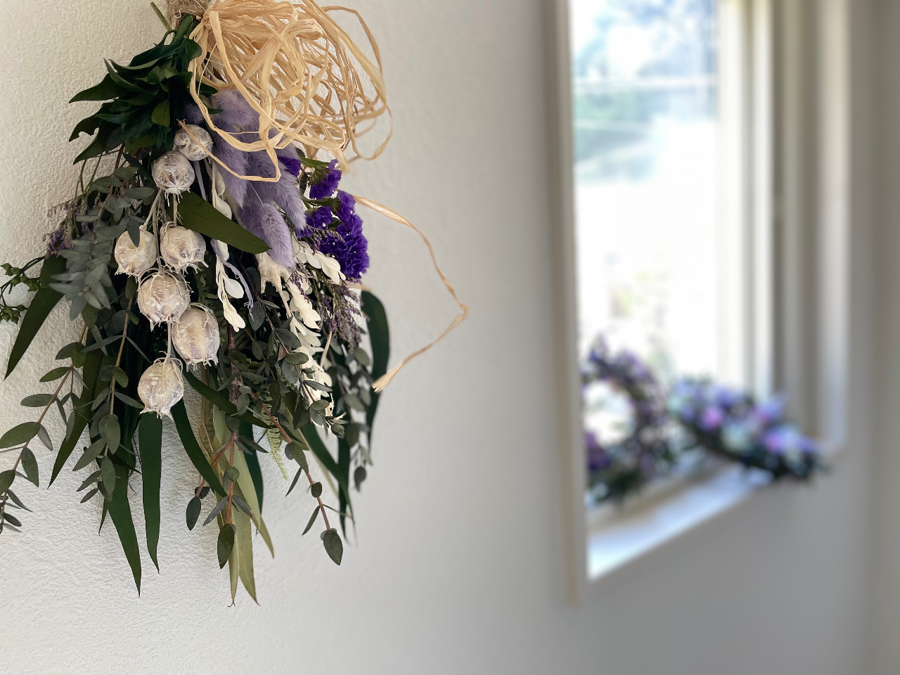 ドライフラワーꕤ︎︎バラとカーネーション スワッグꕤ︎︎花束