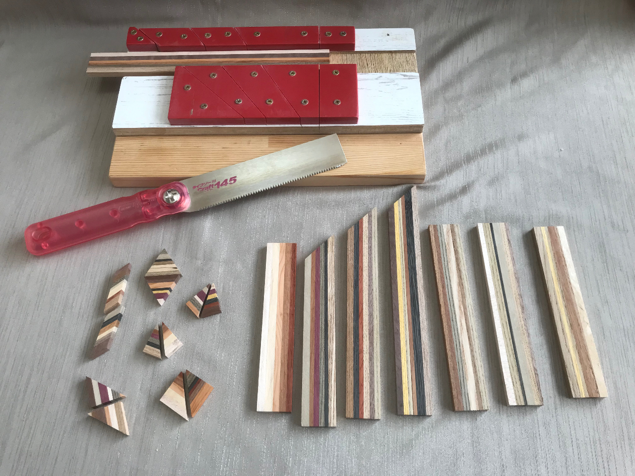 DȊ؂̎؂IсAp̃WOg׍HmRMŐ؂o܂B